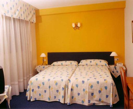 Hotel Reconquista Alzira Pokoj fotografie
